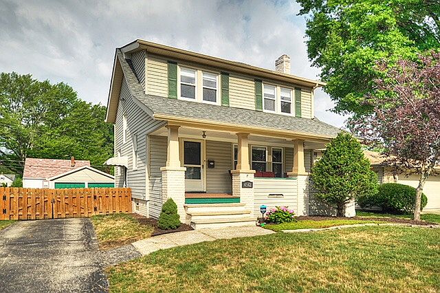 1st image of 4642 W 228th St