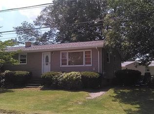 190 Hyde St, Cranston, RI 02920