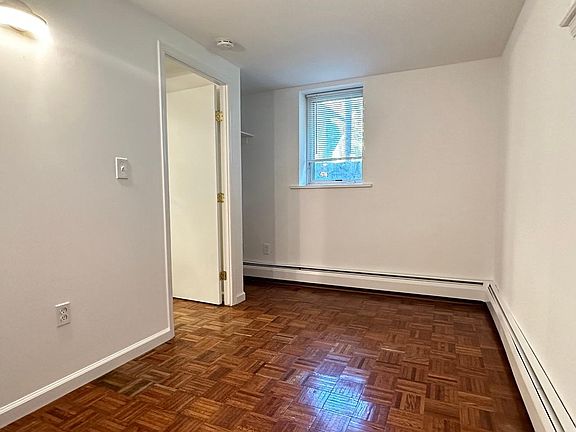 5th image of 10 Maple Ave Floor G