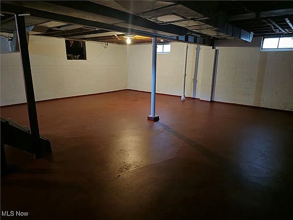 4th image of 243 Afton Ave