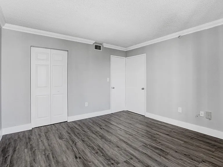 126 SW 17th Rd #601 — Photo 18