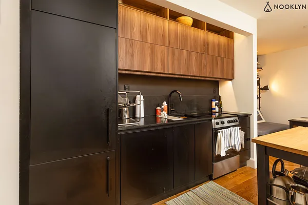 Rented by Nooklyn NYC LLC | media 67