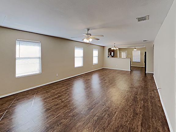 3rd image of 7923 Abbotts Pointe