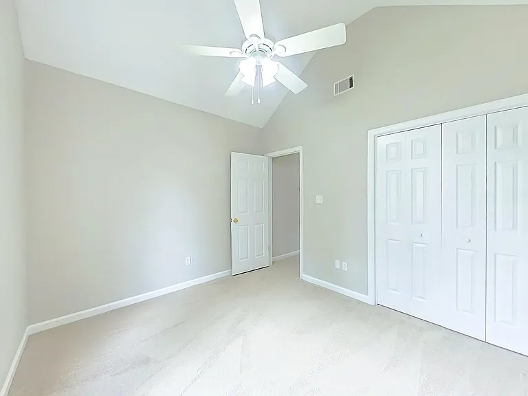 491 Connemara Trl — Photo 7