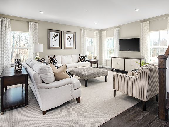 Seneca with Finished Basement