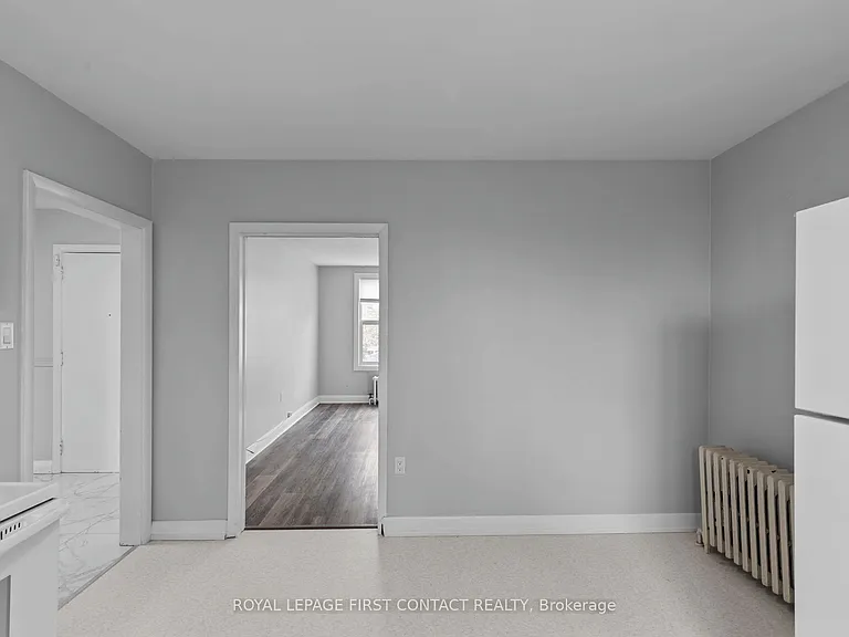 134 Napier St #3 — Photo 11