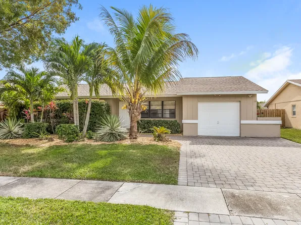 9104 Affirmed Ln, Boca Raton, FL 33496