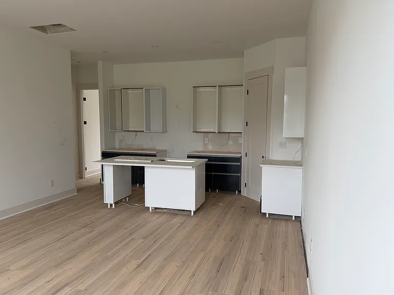 402 W Old Hickory Blvd — Photo 8