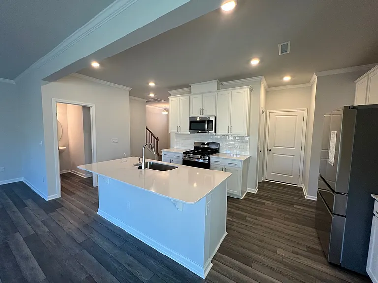 321 Glacier Lake Dr — Photo 6