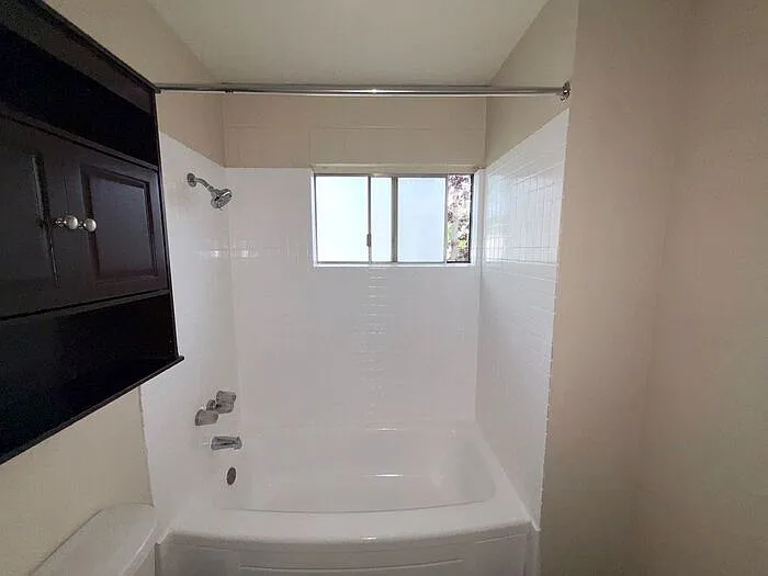900 Eden Ct #10 — Photo 17