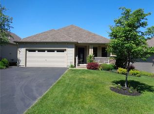 16 S Shore Dr, Elma, NY 14059