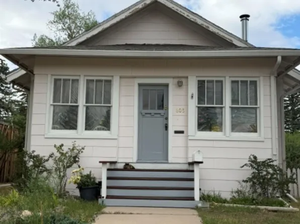 805 S 11th St, Laramie, WY 82070