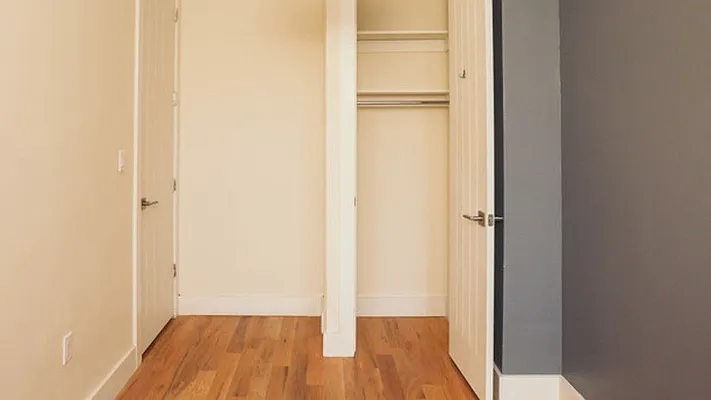 Rented by Nooklyn NYC LLC | media 17