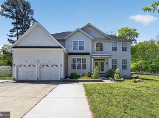 209 Westwood Rd, Egg Harbor Township, NJ 08234