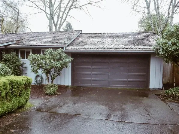 7100 SW Newton Pl, Portland, OR 97225