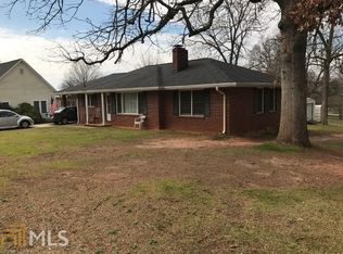 455 Foreacre St, Cornelia, GA 30531