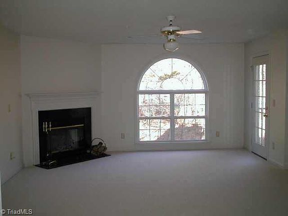 3rd image of 5010 Lawndale Dr Unit H