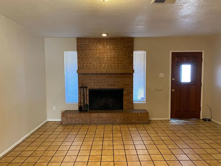 4251 W Keim Dr — Photo 7