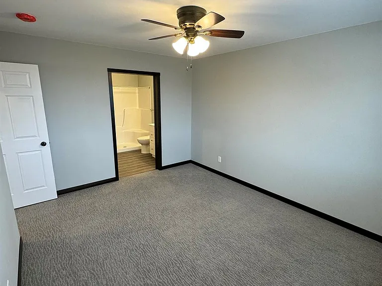 7758 Adrina Dr — Photo 41