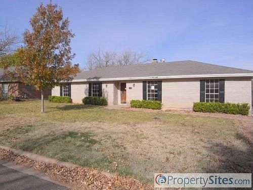 3rd image of 1208 Prelude Dr
