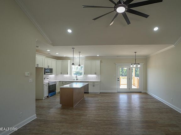 5th image of 5133 Gregory Rd
