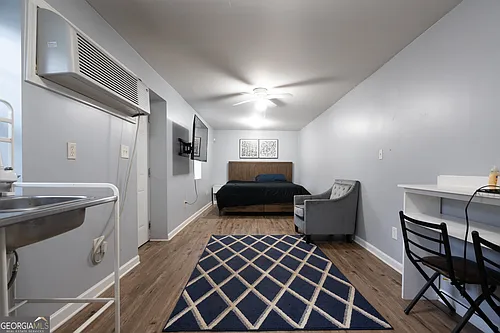 970 Hubbard St SW #2 Photo 1