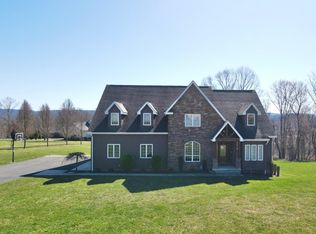 631 Misty Hills Dr, Princeton, WV 24739