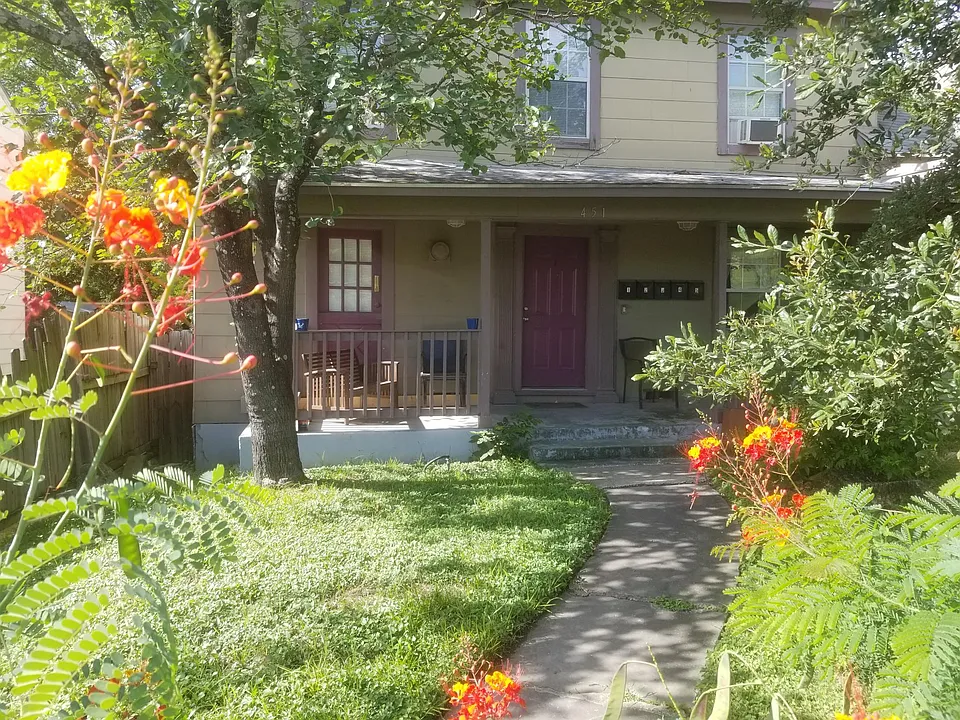 451 Eleanor Ave #4