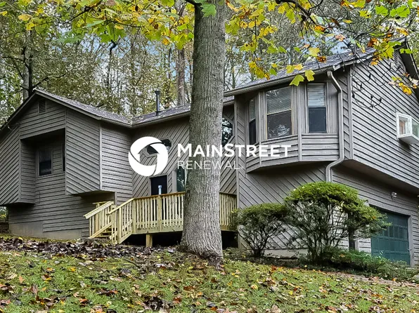 616 Rivercrest Dr, Woodstock, GA 30188