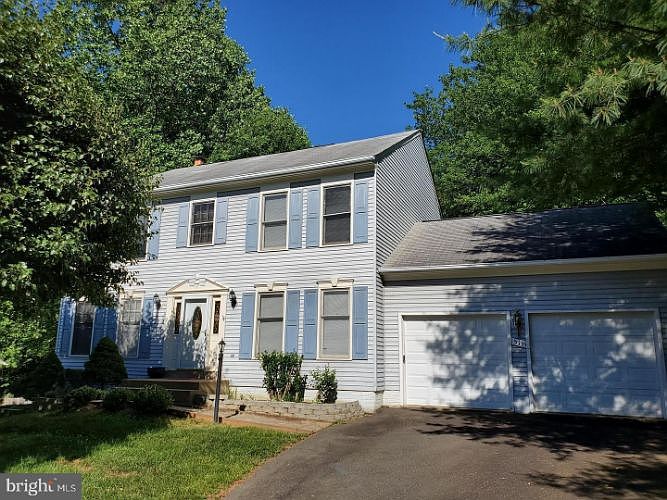 1st image of 15135 Knickerbocker Dr