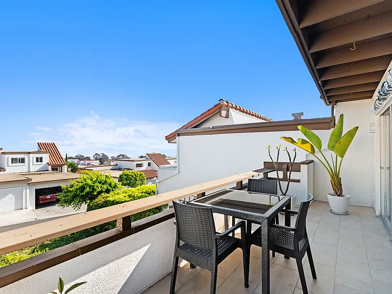719 Calle Camisa — Photo 18