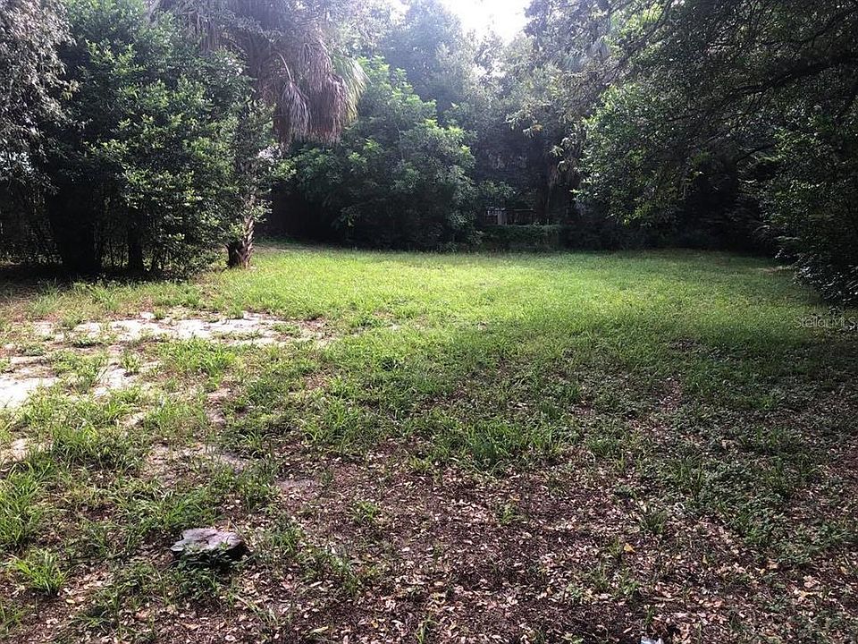 2nd image of N Levis Ave