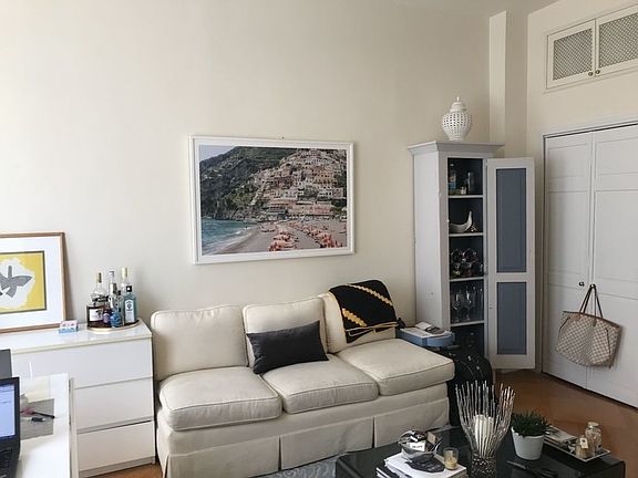 3rd image of 5 E 67th St APT 3A