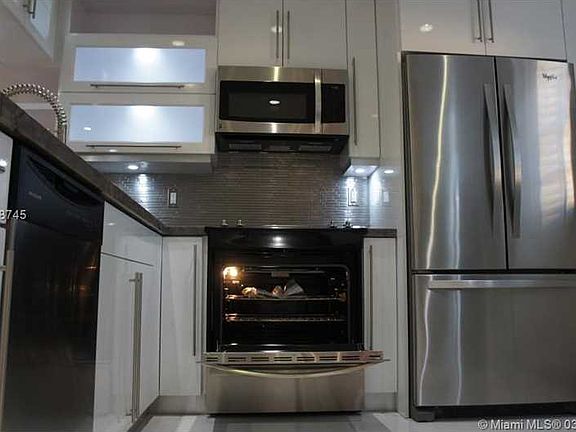 4th image of 7720 Camino Real APT 413