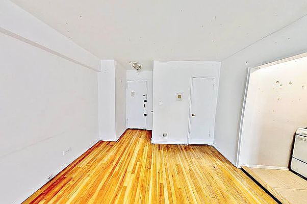 1st image of 346 E 58th St #5B
