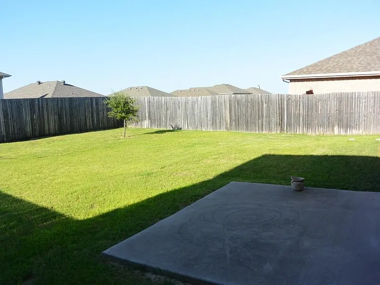 1421 Puerto Lago Dr — Photo 31