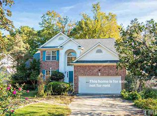 203 Fairchild Downs Pl, Cary, NC 27518