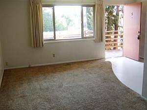 2nd image of 826 A St APT 5