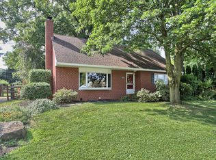 818 Floret Ave, Reading, PA 19605