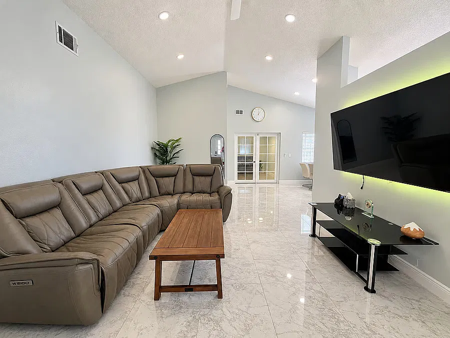 3 bed, 1506 sqft, $2,900 — Photo 4