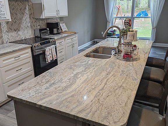 Granite Countertops in Kitchen
