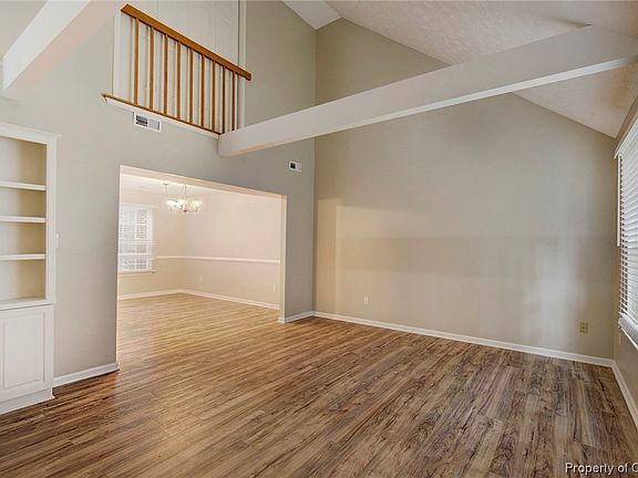 2nd image of 3340 Lancaster Ln