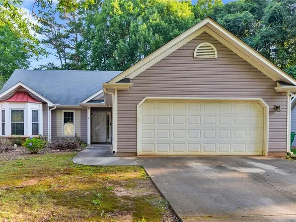 2435 Hillvale Cir, Lithonia, GA 30058