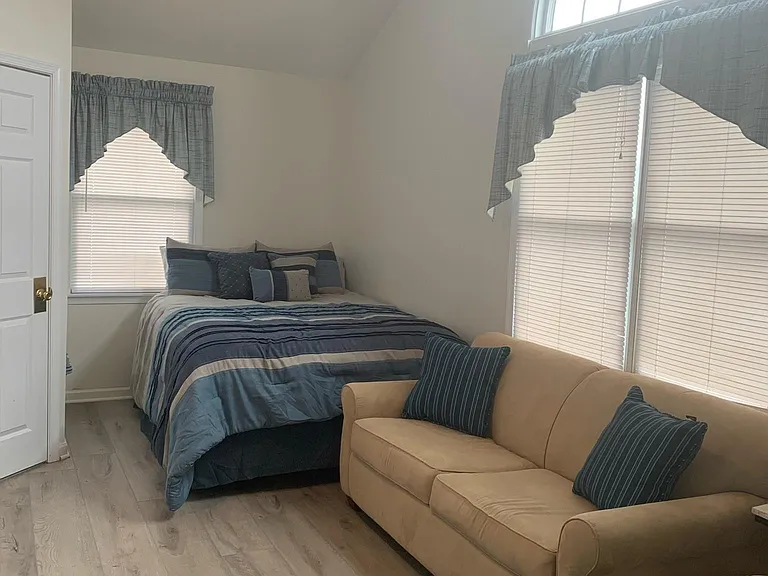 540 W Shore Dr — Photo 10
