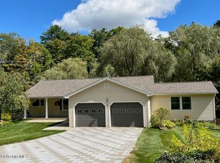 17 Taconic Ave, Lenox, MA 01240