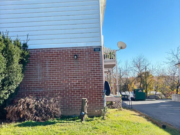 820-830 W Susquehanna Street, 820-830 W Susquehanna St #820-6, Allentown, PA 18103