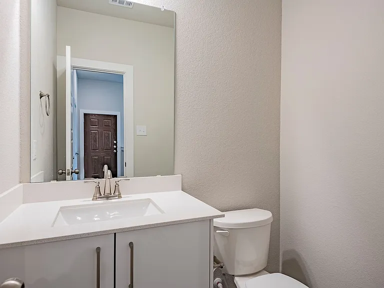640 Wheatfield Dr — Photo 20