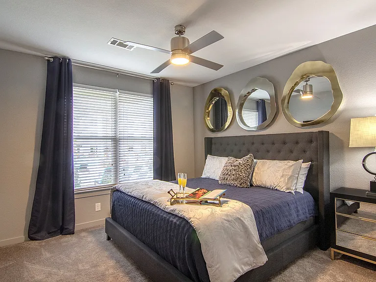 The Pointe North Hills — Photo 32
