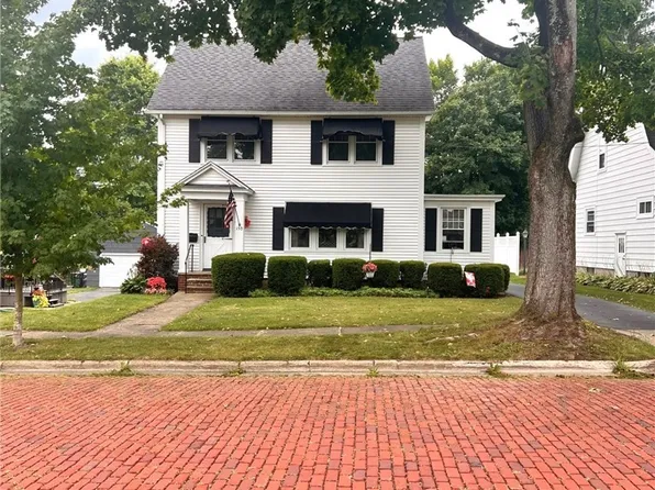 150 Sturges St, Jamestown, NY 14701
