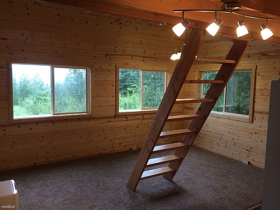 dining/living area